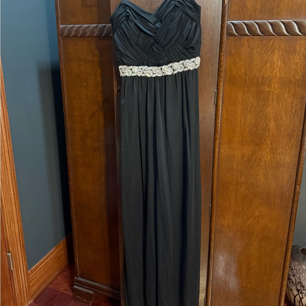 City Triangles Strapless Black Gown with Silver Waist Detail